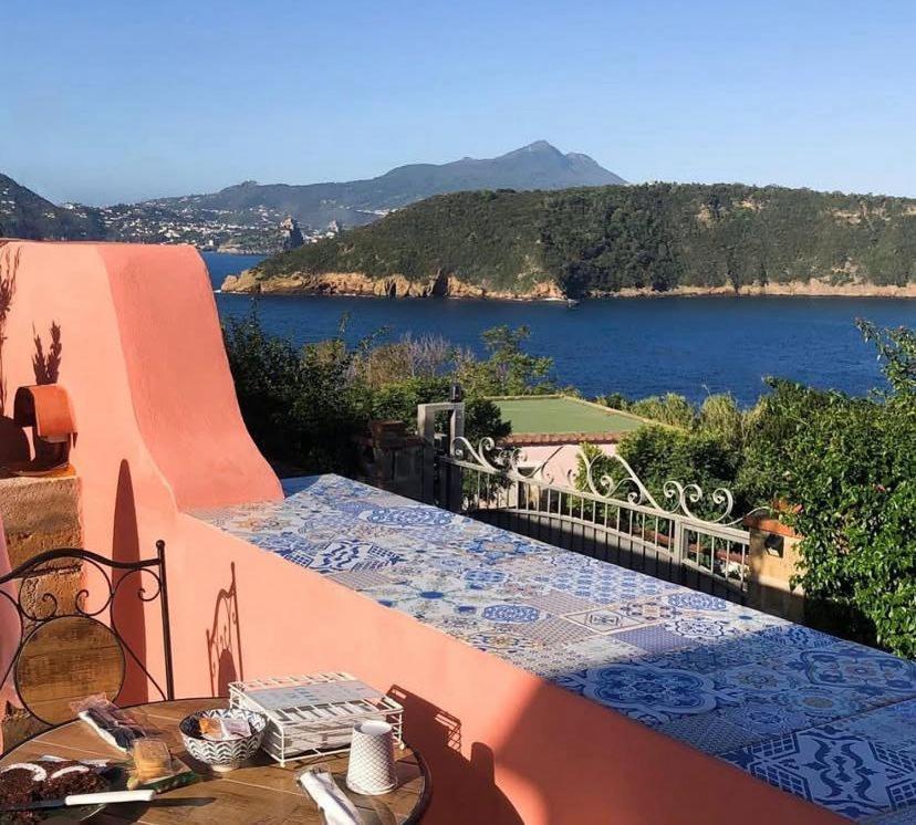 Sole Chiaro Home Procida Exterior foto
